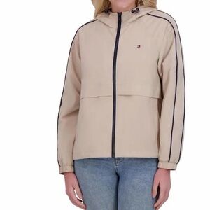 Tommy Hilfiger Women's Windbreaker Jacket, Lightweight Spring Jacket